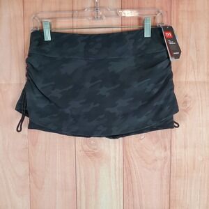 TYR Durafast Elite Della Skirt Skort Womens 4 Black Camo Print Workout Swimwear